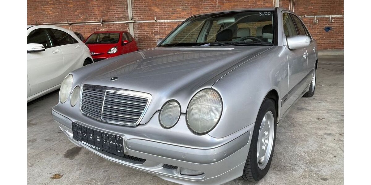 Mercedes-Benz E 240 259.000 km 2.999 &euro; Herbolzheim 79336