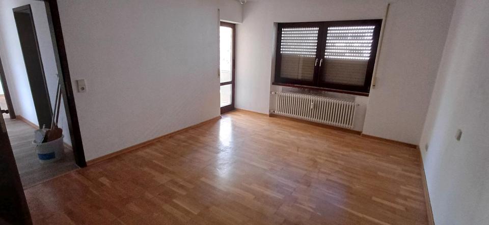 Etagenwohnung Kehl - 3 Zimmer, 107 m&sup2;, 1.380&euro; | Angebot:25966475