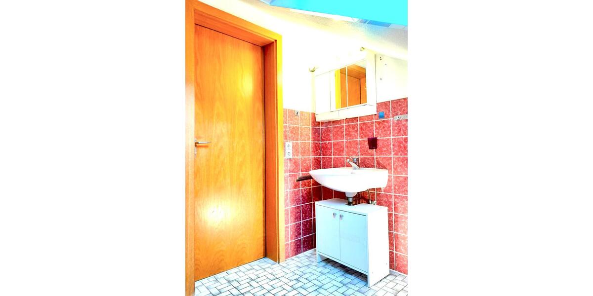 Dachgeschoßwohnung Oberkirch - 3 Zimmer, 91 m&sup2;, 683&euro; | Angebot:25930093