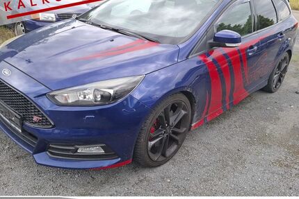 Ford Focus 163.450 km 9.685 &euro; Achern 77855