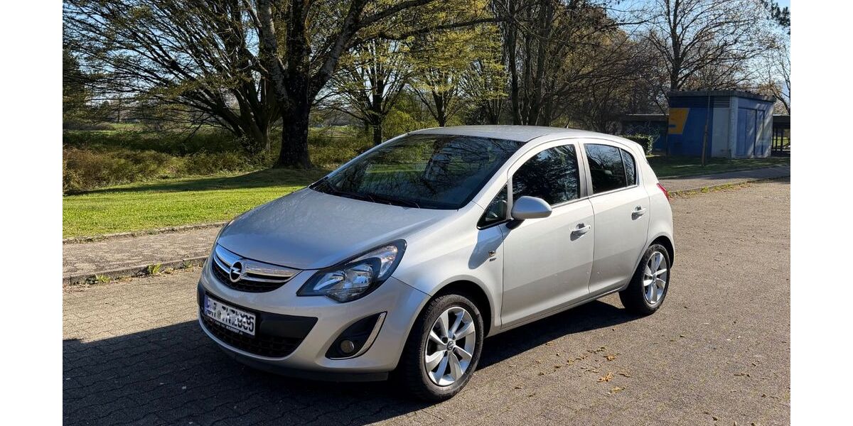 Opel Corsa 33.940 km 8.990 &euro; Bühl 77815