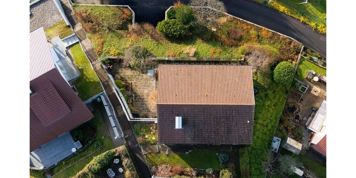 Einfamilienhaus Ortenberg - 6 Zimmer, 156 m&sup2;, 545.000&euro; | Angebot:25801002