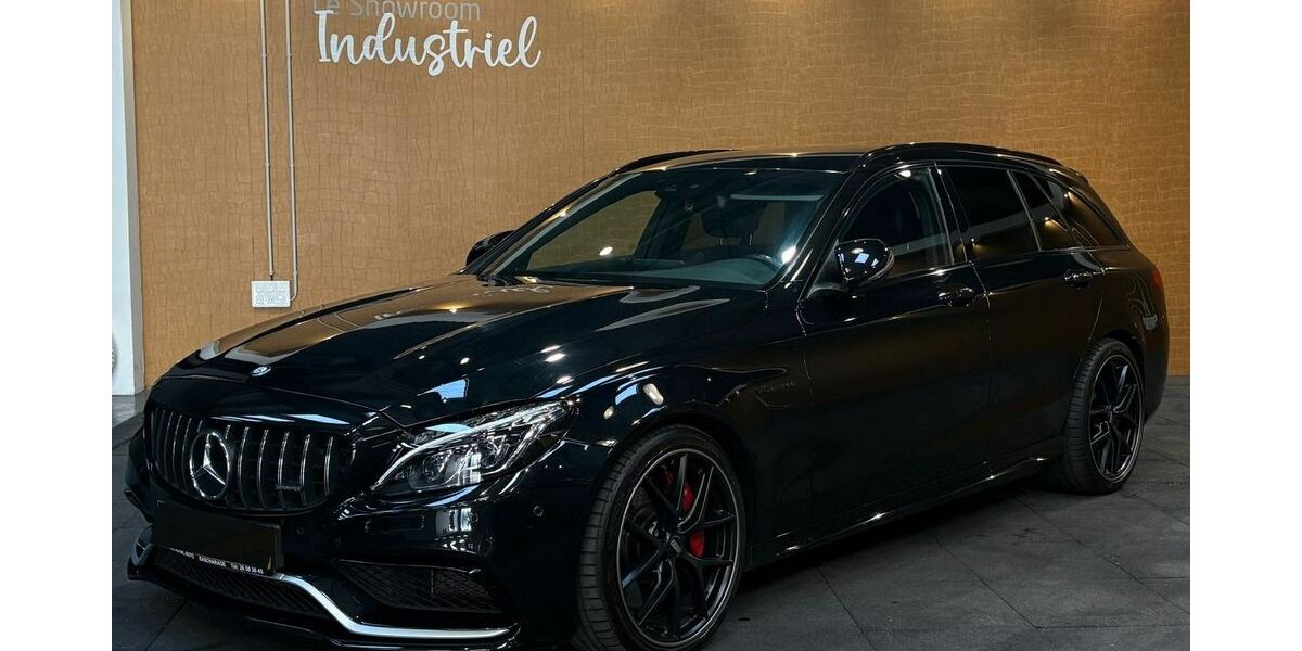 Mercedes-Benz C 63 AMG 150.000 km 25.999 &euro; Rheinau Freistett 77866