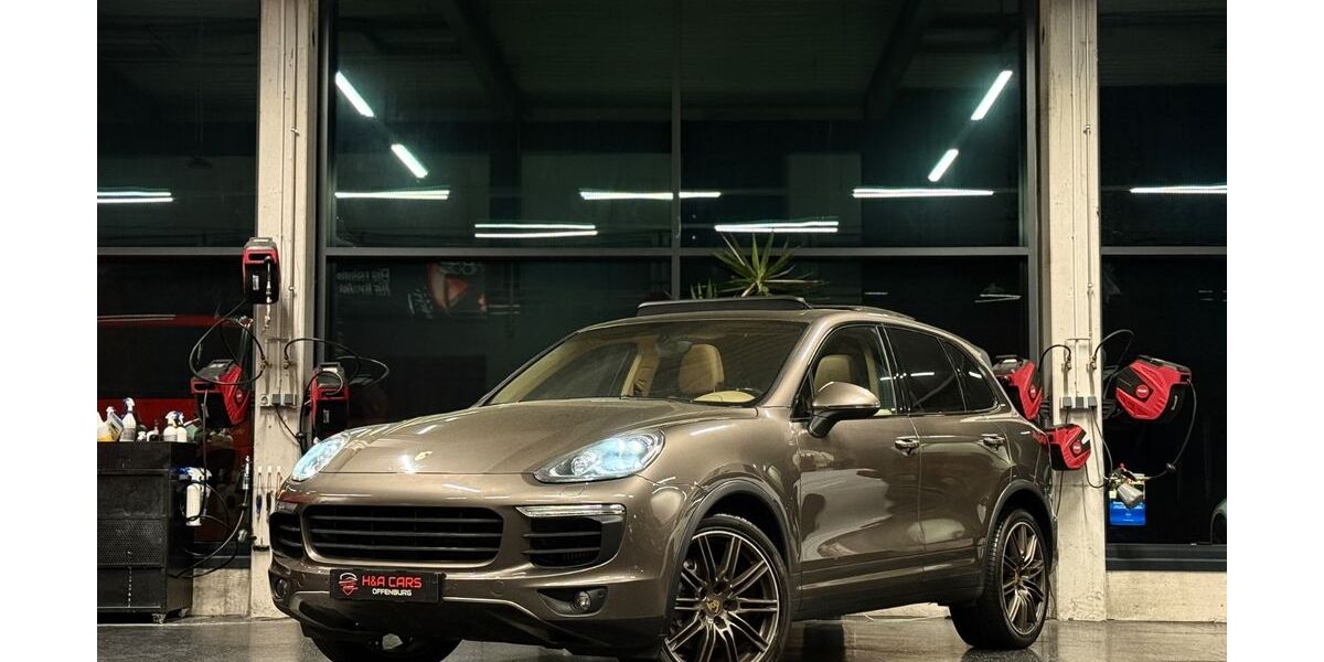 Porsche Cayenne 236.000 km 20.990 &euro; Offenburg 77652
