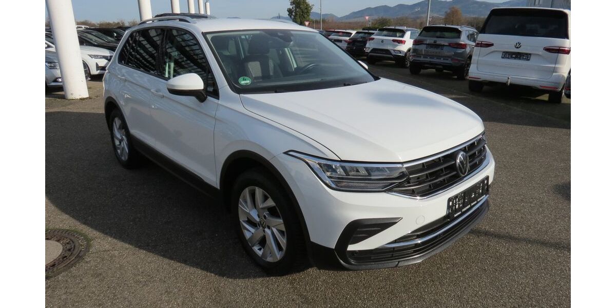 VW Tiguan 55.590 km 24.400 &euro; Sasbach 77880