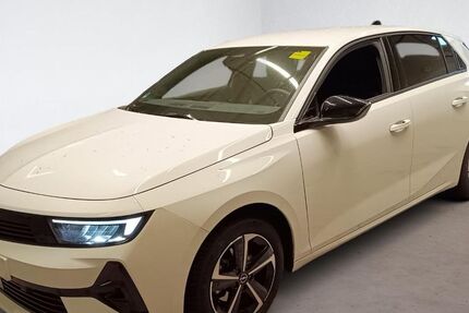 Opel Astra 12.015 km 22.990 &euro; Bühl 77815