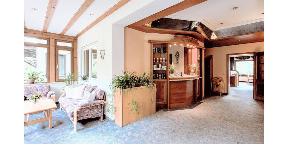 Mehrfamilienhaus, Wohnhaus Bad Peterstal-Griesbach Bad Peterstal - 3 Zimmer, 2 m&sup2;, 799.000&euro; | Angebot:25695539