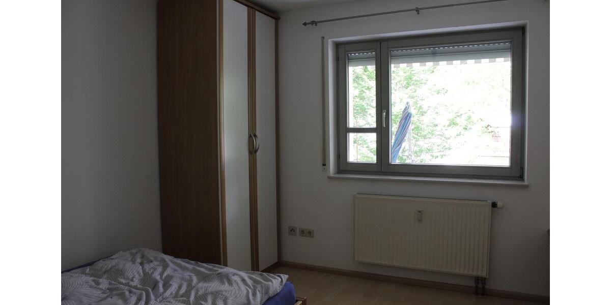 Etagenwohnung Offenburg - 2 Zimmer, 62 m&sup2;, 600&euro; | Angebot:26034149
