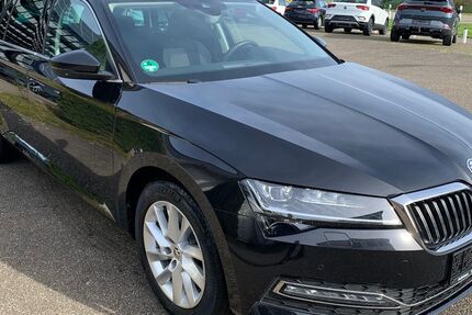 Skoda Superb 26.034 km 31.900 &euro; Sasbach 77880