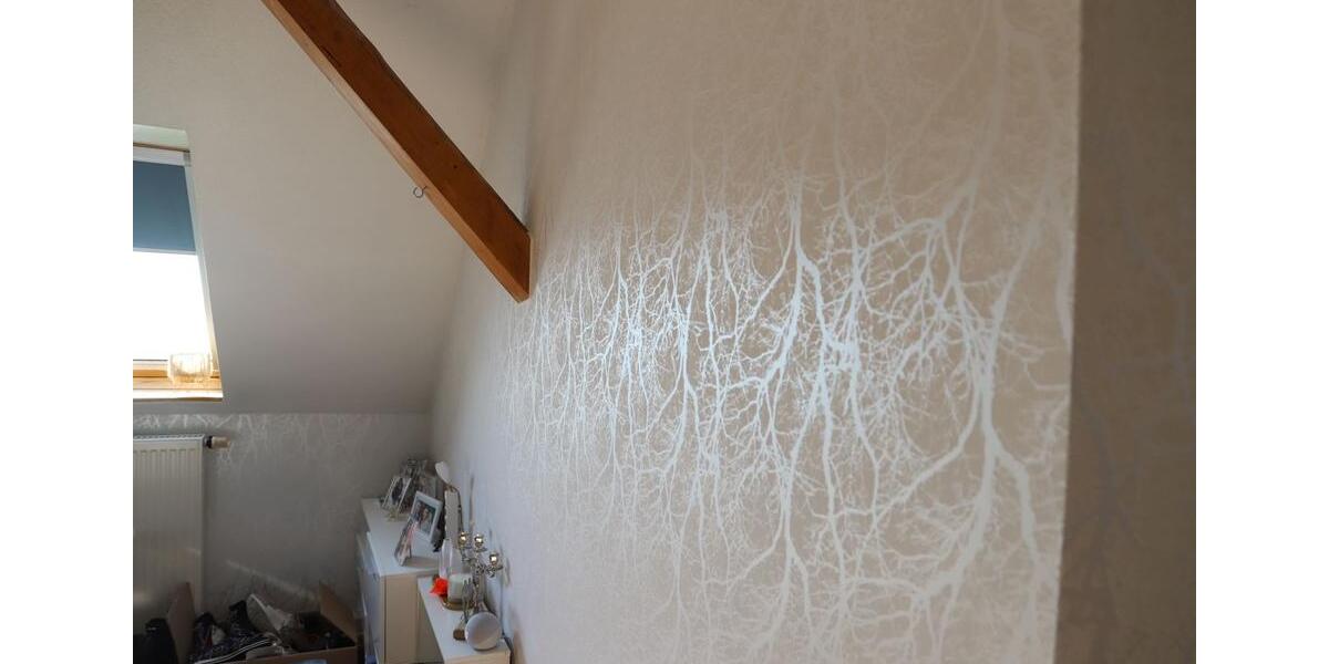 Dachgeschoßwohnung Oberkirch - 3.5 Zimmer, 93 m&sup2;, 200.000&euro; | Angebot:26591810