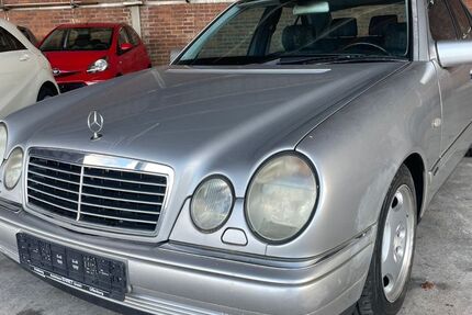 Mercedes-Benz E 290 199.540 km 5.999 &euro; Herbolzheim 79336