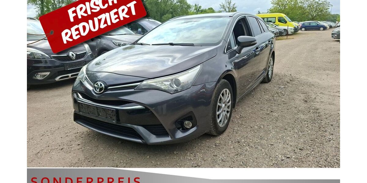 Toyota Avensis 200.000 km 6.385 &euro; Achern 77855