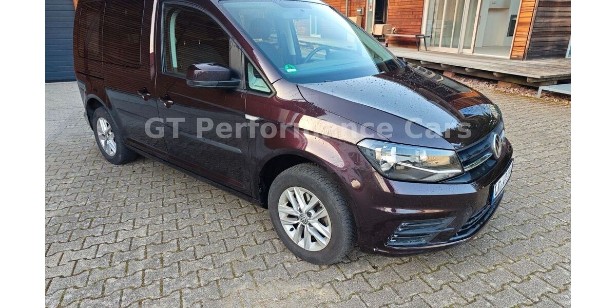 VW Caddy 89.690 km 16.990 &euro; Zell am Harmersbach 77736
