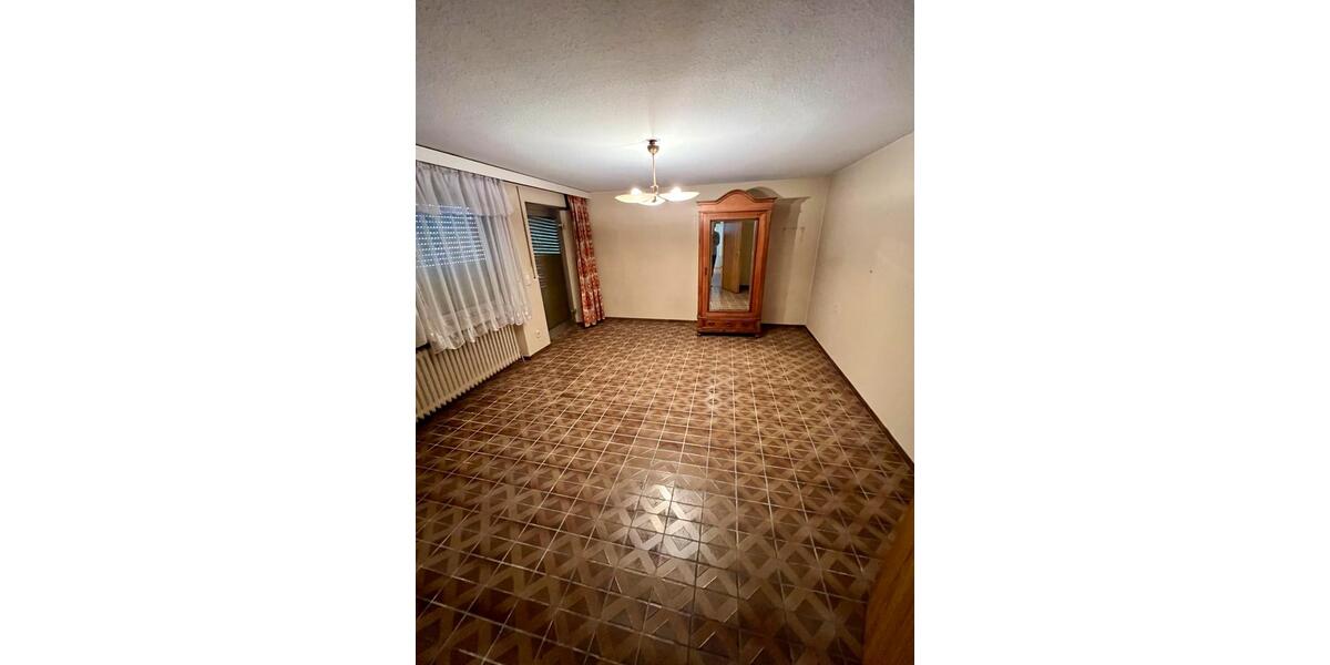 Einfamilienhaus Lahr (Schwarzwald) - 6 Zimmer, 215 m&sup2;, 495.000&euro; | Angebot:26115174