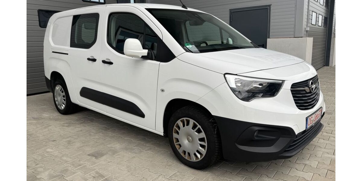 Opel Combo 160.000 km 10.350 &euro; Offenburg 77654