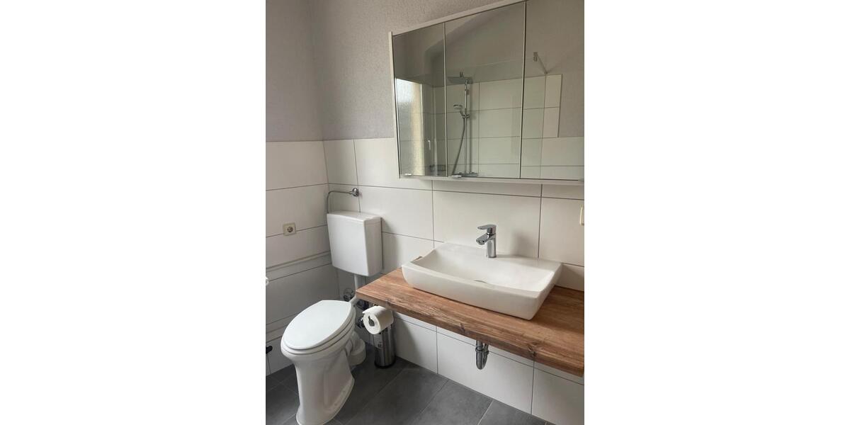 Etagenwohnung Bühl - 3 Zimmer, 70 m&sup2;, 1.150&euro; | Angebot:25274959