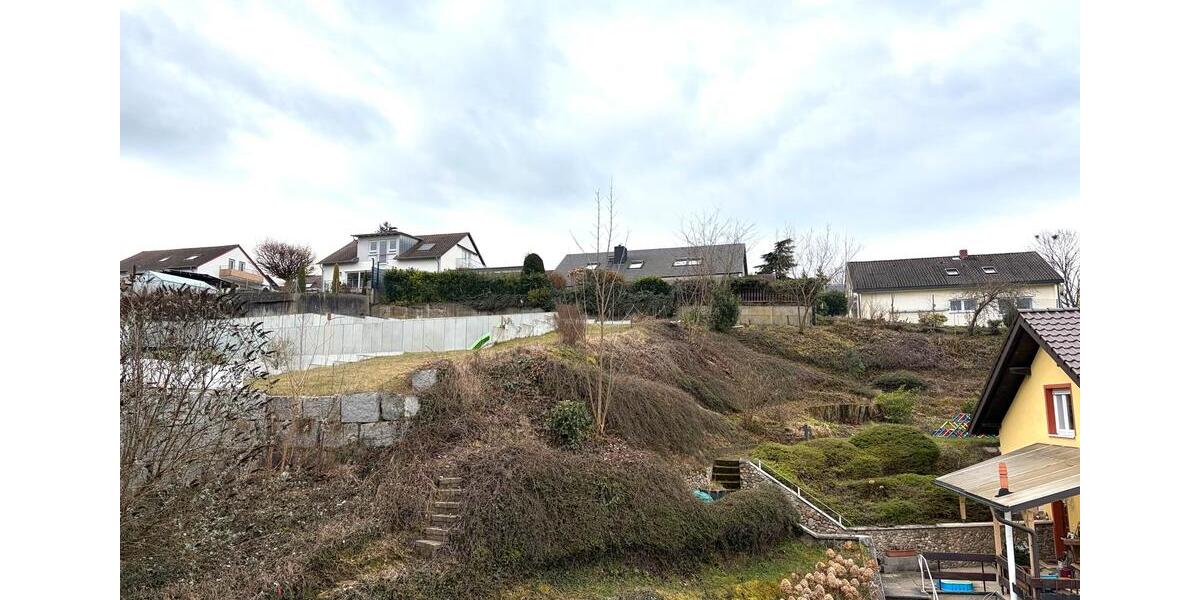 Erdgeschoßwohnung Lahr (Schwarzwald) - 7 Zimmer, 215 m&sup2;, 520.000&euro; | Angebot:25290420