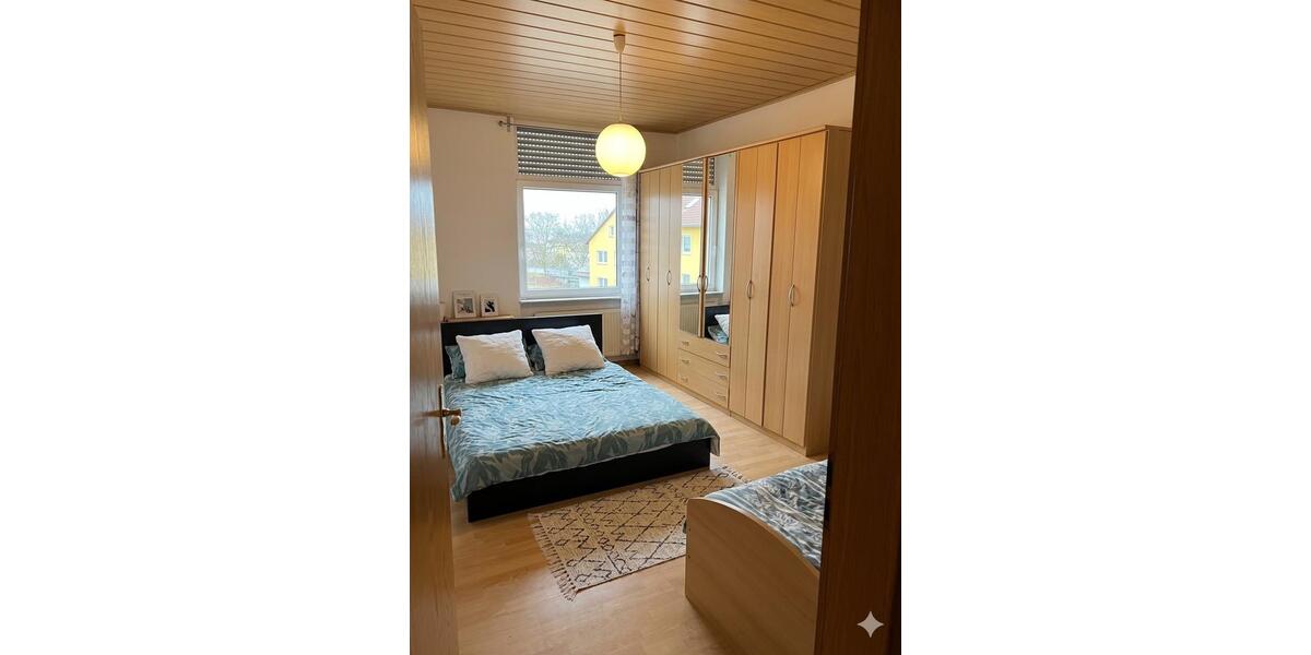 Etagenwohnung Offenburg - 2 Zimmer, 60 m&sup2;, 190.000&euro; | Angebot:25945417