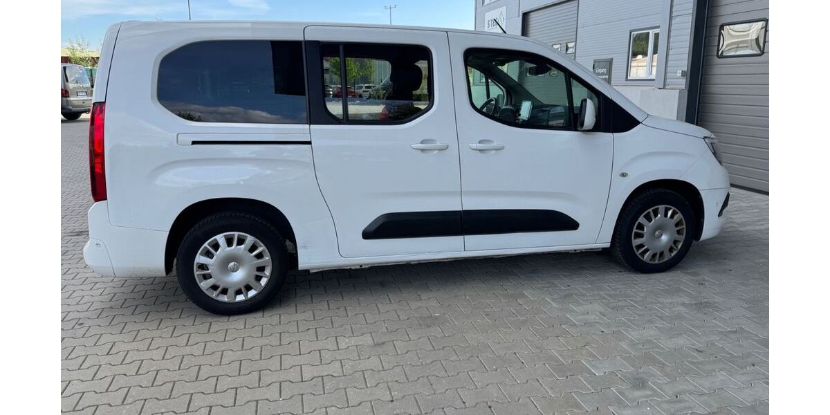 Opel Combo 194.300 km 9.800 &euro; Offenburg 77654