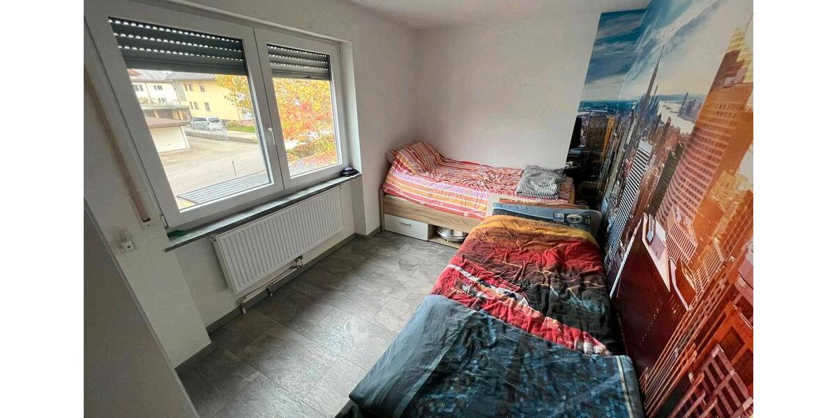 Etagenwohnung Offenburg - 4 Zimmer, 103 m&sup2;, 375.000&euro; | Angebot:25144259