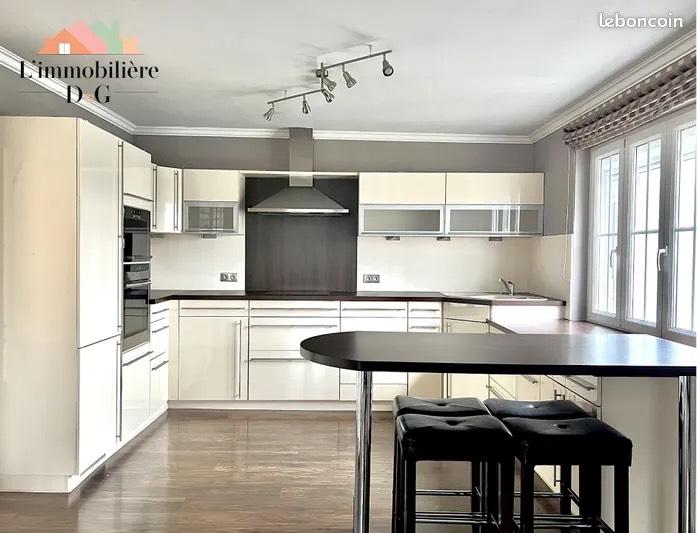 Einfamilienhaus Achern - 6 Zimmer, 136 m&sup2;, 349.900&euro; | Angebot:25839632