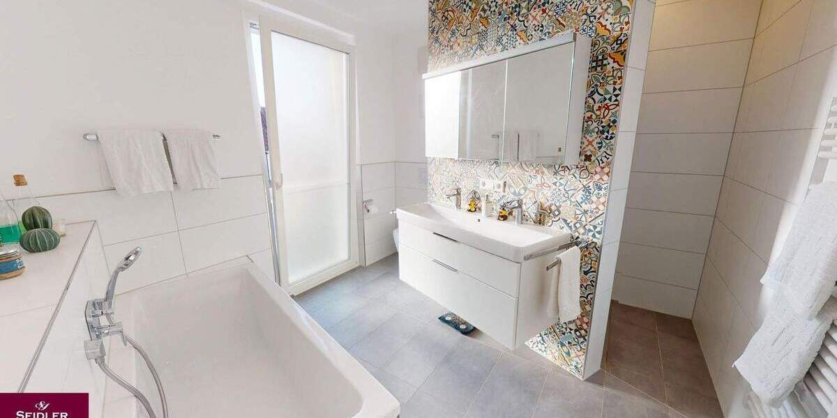 Etagenwohnung Kehl - 4 Zimmer, 104 m&sup2;, 435.000&euro; | Angebot:25662424