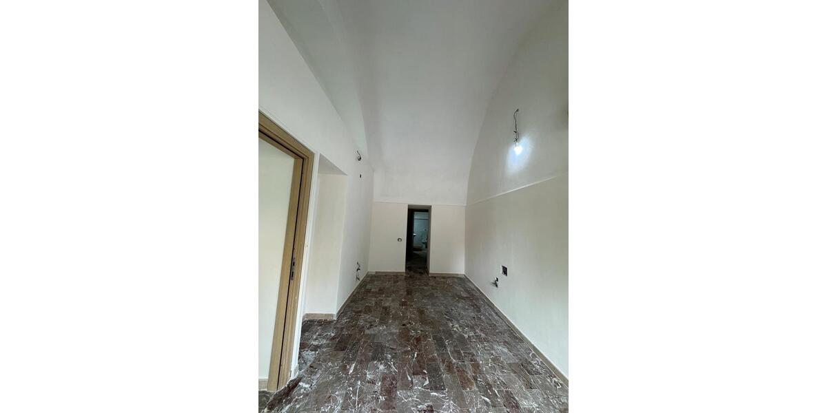 Etagenwohnung Lahr (Schwarzwald) - 2 Zimmer, 65 m&sup2;, 75.000&euro; | Angebot:26192268