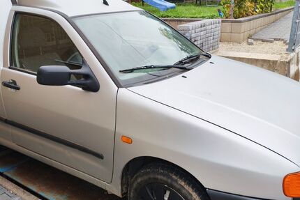 VW Caddy 137.000 km 3.000 &euro; Hohberg 77749