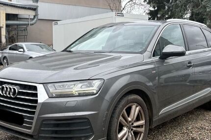 Audi Q7 350.000 km 13.490 &euro; Offenburg OT Nordstadt 77652