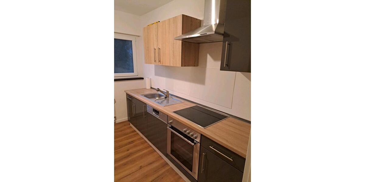 Etagenwohnung Lahr (Schwarzwald) - 2 Zimmer, 81 m&sup2;, 950&euro; | Angebot:24988779
