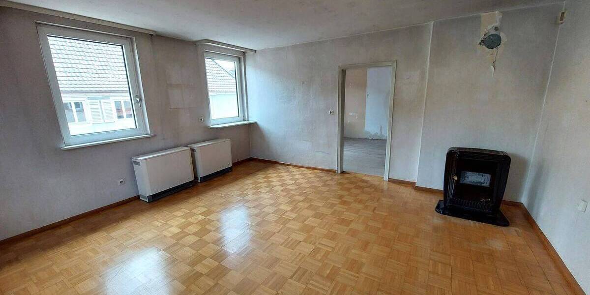 Einfamilienhaus Kippenheim - 5 Zimmer, 132 m&sup2;, 270.000&euro; | Angebot:25703672
