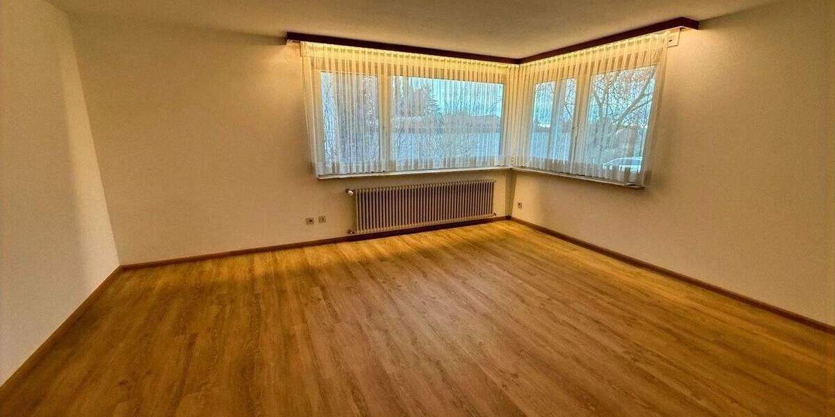 Mehrfamilienhaus, Wohnhaus Offenburg Nordoststadt - 9 Zimmer, 241 m&sup2;, 790.000&euro; | Angebot:25834709