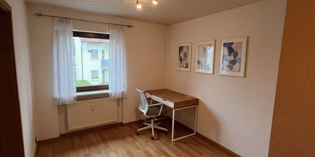 Reihenendhaus Lahr Sulz - 8 Zimmer, 185 m&sup2;, 440.000&euro; | Angebot:25820379