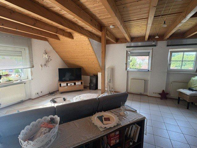 Dachgeschoßwohnung Hohberg - 1 Zimmer, 47 m&sup2;, 125.000&euro; | Angebot:27079110