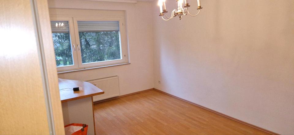 Etagenwohnung Lahr (Schwarzwald) - 3 Zimmer, 84 m&sup2;, 700&euro; | Angebot:25612135