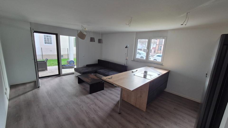 Erdgeschoßwohnung Offenburg - 2 Zimmer, 62 m&sup2;, 690&euro; | Angebot:26038771