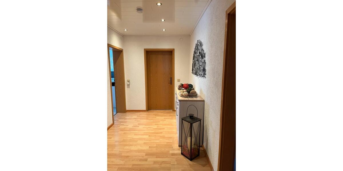 Erdgeschoßwohnung Schutterwald - 3.5 Zimmer, 122 m&sup2;, 355.000&euro; | Angebot:25869346