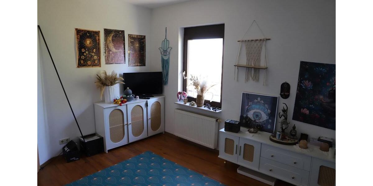 Dachgeschoßwohnung Oberkirch - 3.5 Zimmer, 93 m&sup2;, 200.000&euro; | Angebot:26591810