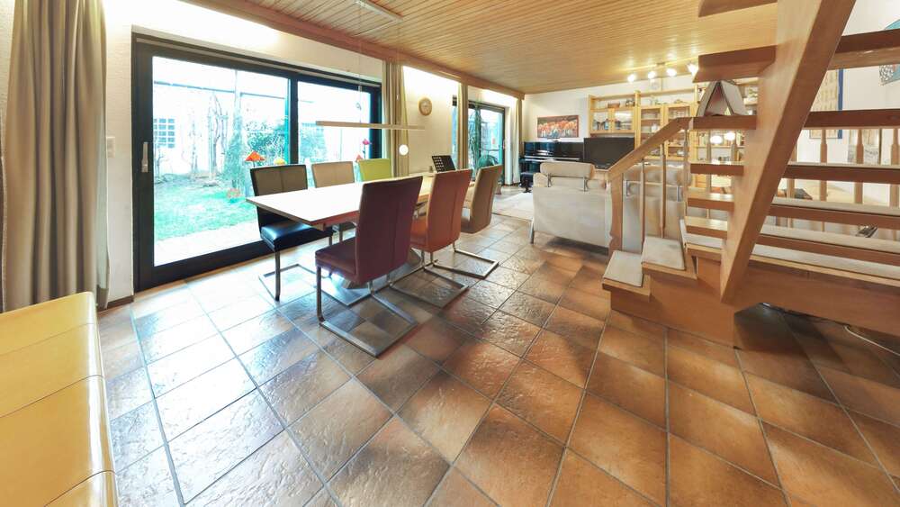 Einfamilienhaus Kippenheim - 8 Zimmer, 240 m&sup2;, 399.000&euro; | Angebot:25632094