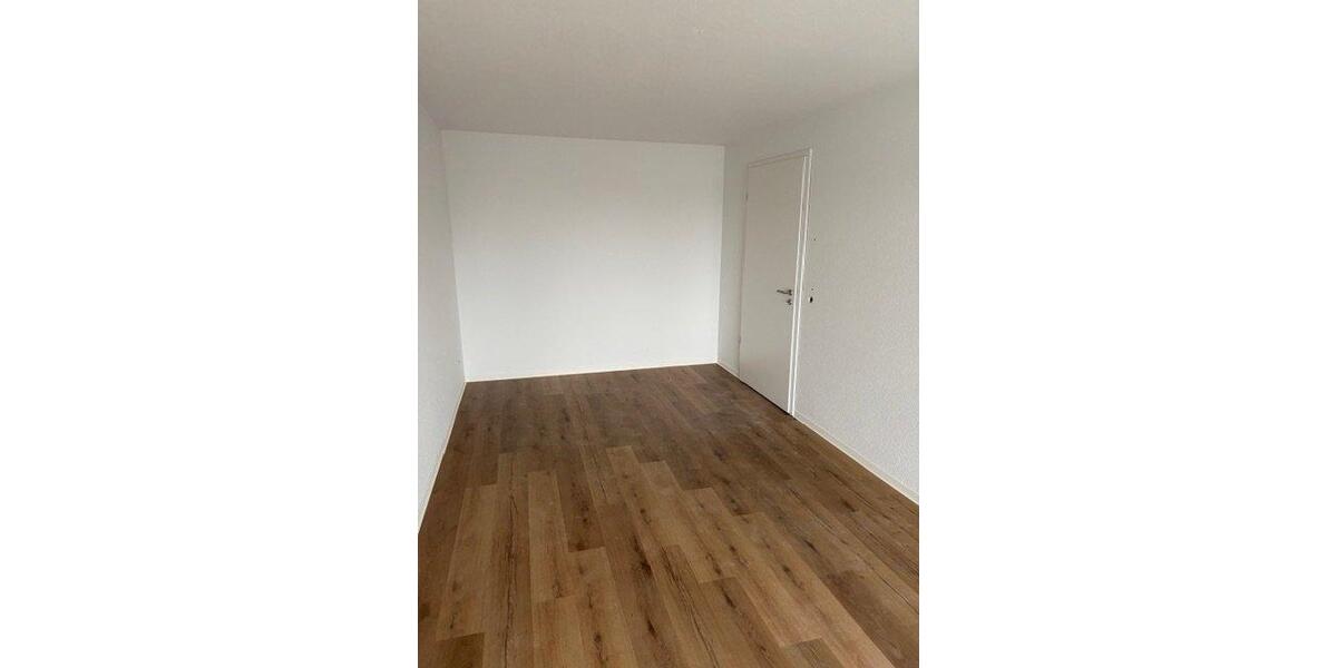 Einfamilienhaus Kehl - 3 Zimmer, 128 m&sup2;, 1.300&euro; | Angebot:25961921