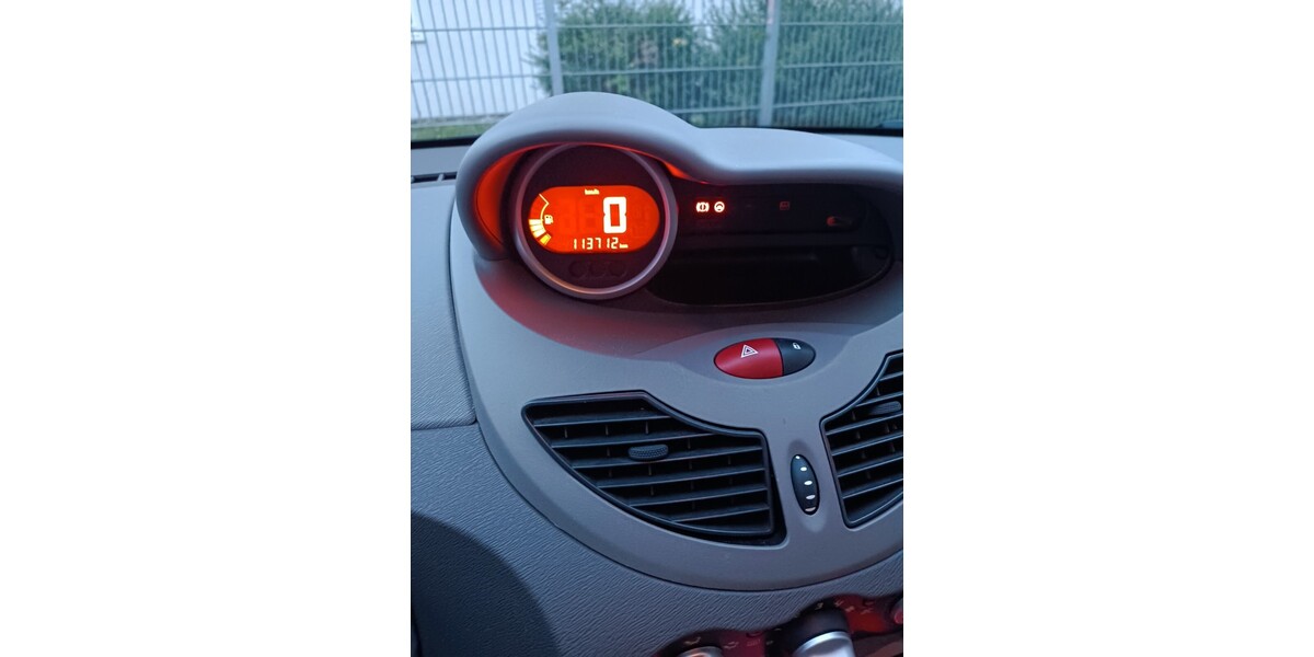 Renault Clio 113.000 km 2.700 &euro; Bühlertal 77830