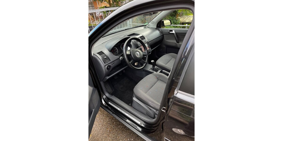 VW Polo 219.000 km 2.100 &euro; Hohberg 77749