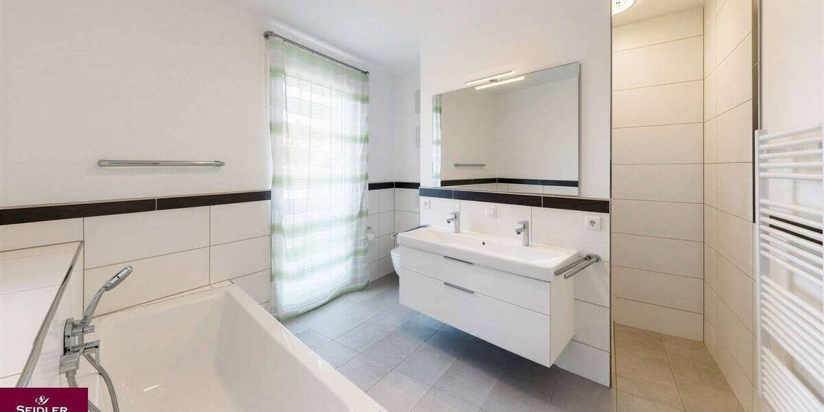 Etagenwohnung Kehl - 4 Zimmer, 119 m&sup2;, 475.500&euro; | Angebot:26786723