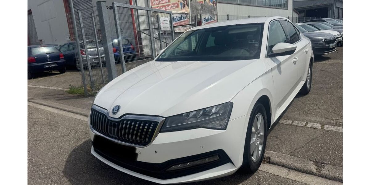 Skoda Superb 405.000 km 8.900 &euro; KEHL 77694