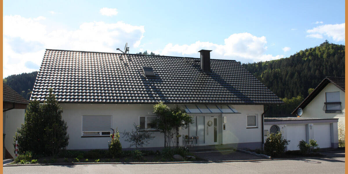 Einfamilienhaus Nordrach - 6 Zimmer, 270 m&sup2;, 650.000&euro; | Angebot:26629201