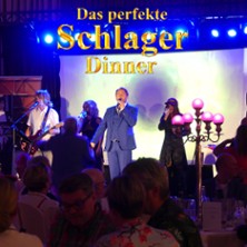 Das perfekte Schlager Dinner 05.02.2027 Scheck in Kochfabrik