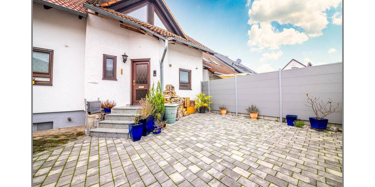 Mehrfamilienhaus, Wohnhaus Lichtenau Stadtgebiet - 3 Zimmer, 96 m&sup2;, 339.000&euro; | Angebot:25741683