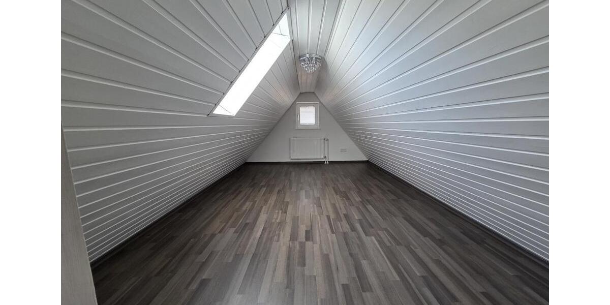 Einfamilienhaus Kappelrodeck - 7 Zimmer, 134 m&sup2;, 295.000&euro; | Angebot:26711253