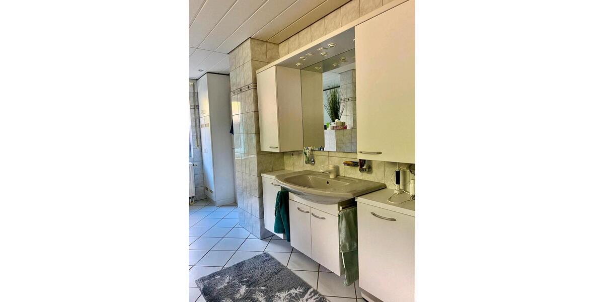 Einfamilienhaus Kappelrodeck - 5 Zimmer, 160 m&sup2;, 550.000&euro; | Angebot:26878996