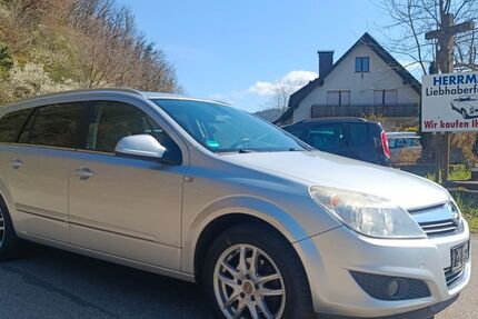 Opel Astra 280.000 km 2.000 &euro; Zell a.H. 77736